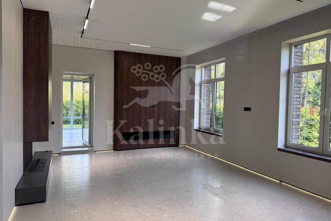 2-этажный коттедж 282.1 м² без отделки