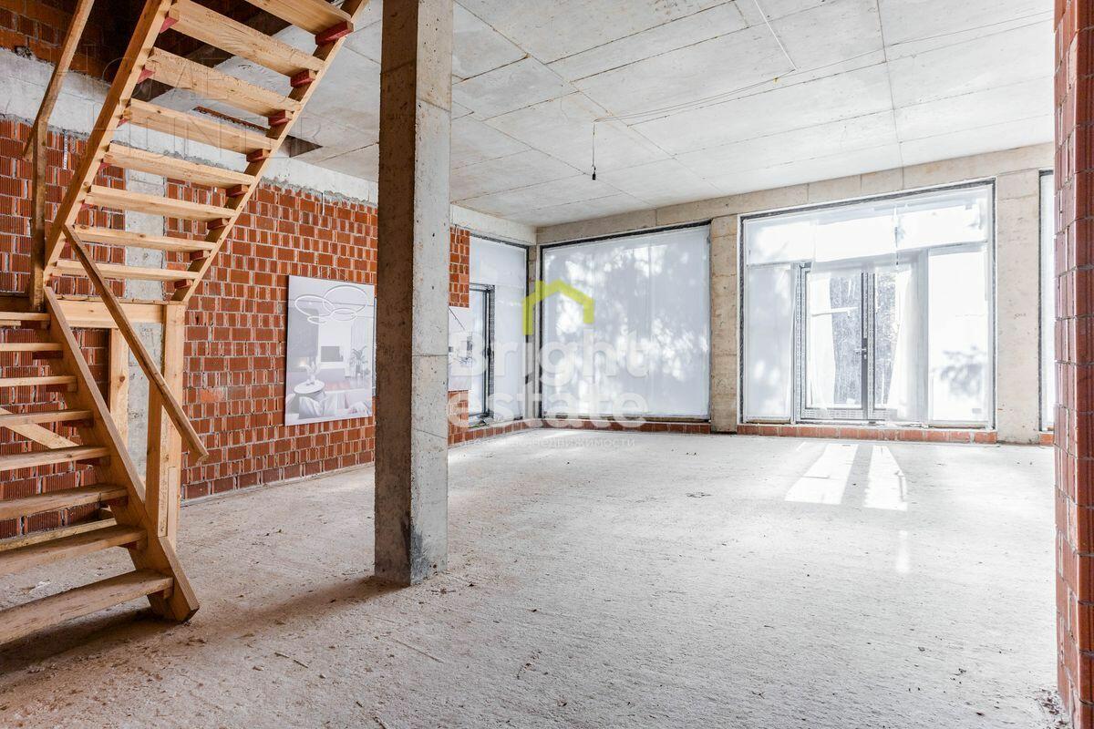 2-этажный коттедж 306 м² без отделки