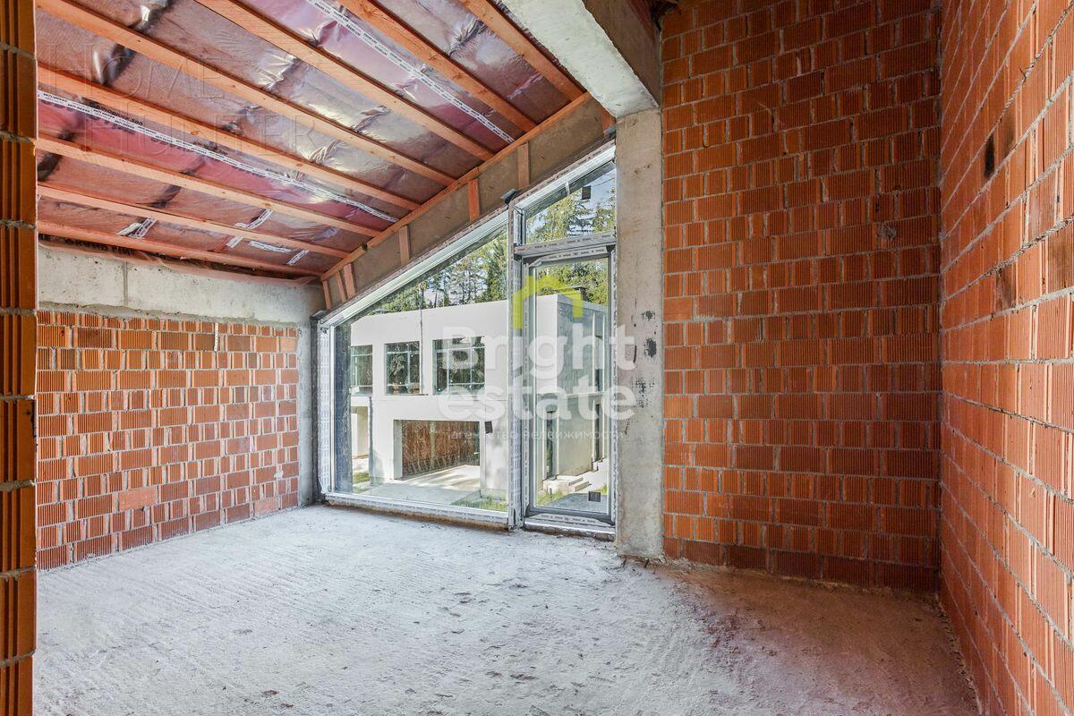 2-этажный коттедж 306 м² без отделки