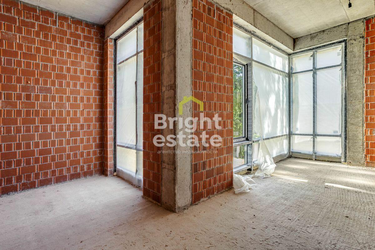 2-этажный коттедж 520 м² без отделки