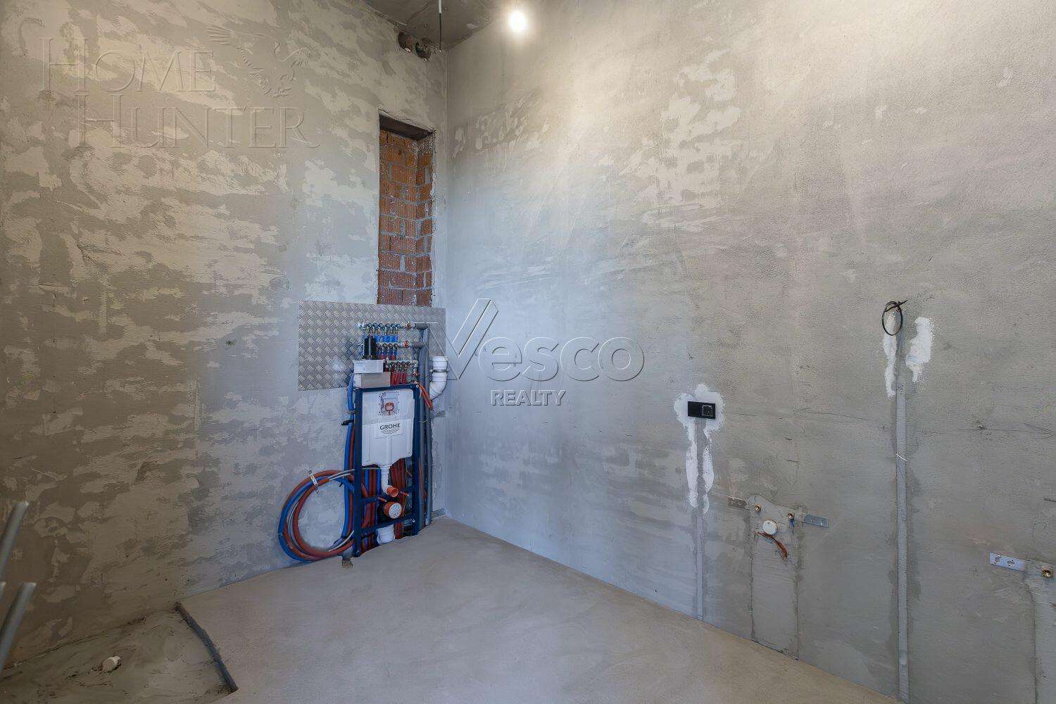 2-этажный коттедж 1 200 м² без отделки