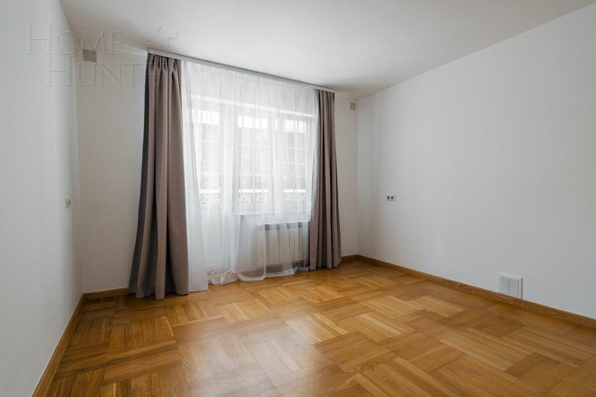 2-этажный коттедж 282.7 м² с отделкой