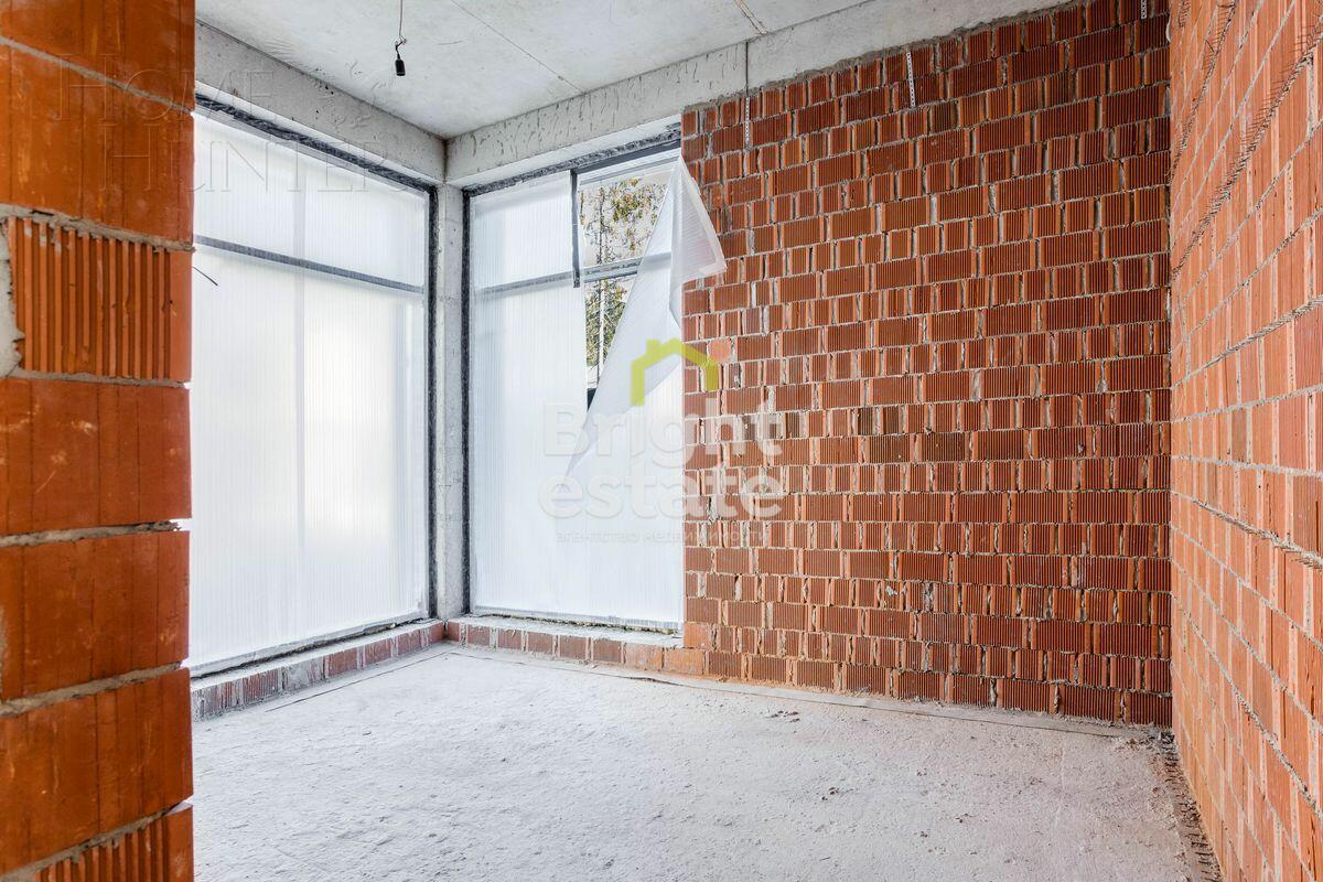 2-этажный коттедж 306 м² без отделки