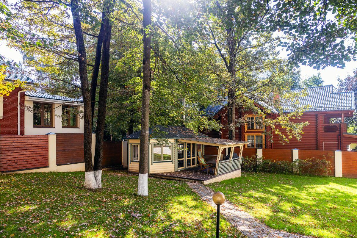 2-этажный коттедж 282.7 м² с отделкой