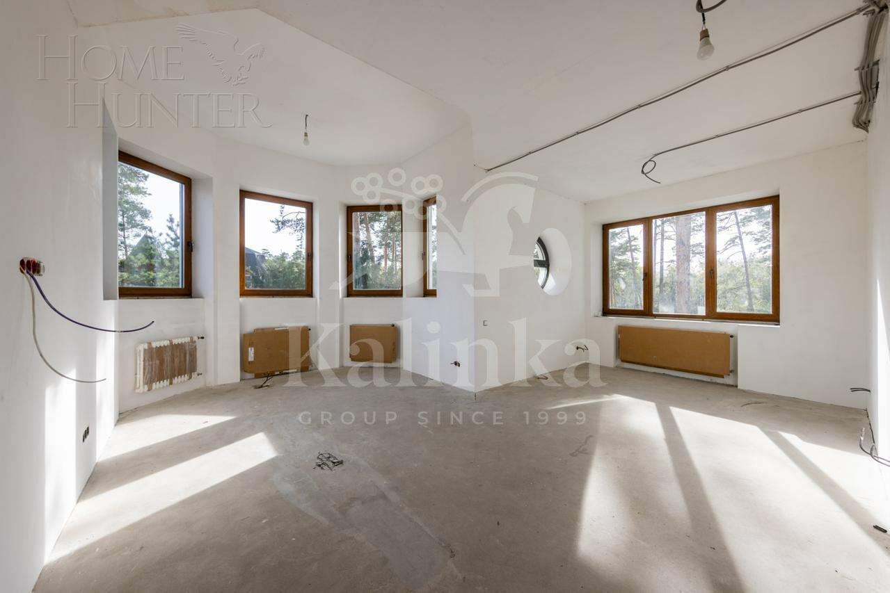 3-этажный коттедж 1 074 м² без отделки