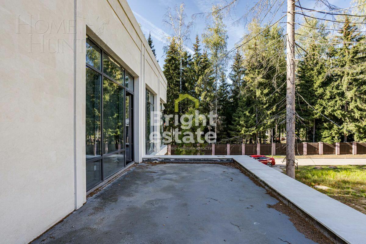 2-этажный коттедж 520 м² без отделки