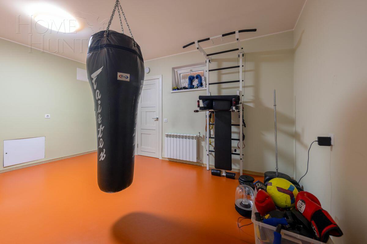 2-этажный коттедж 282.7 м² с отделкой