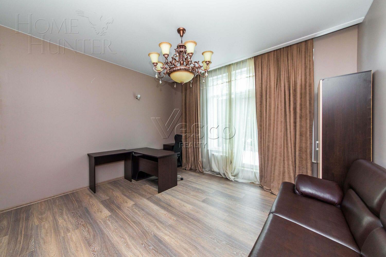 2-этажный таунхаус 600 м² с отделкой