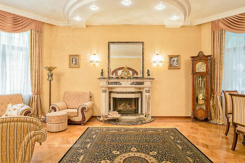 2-этажный коттедж 1 100 м² с отделкой