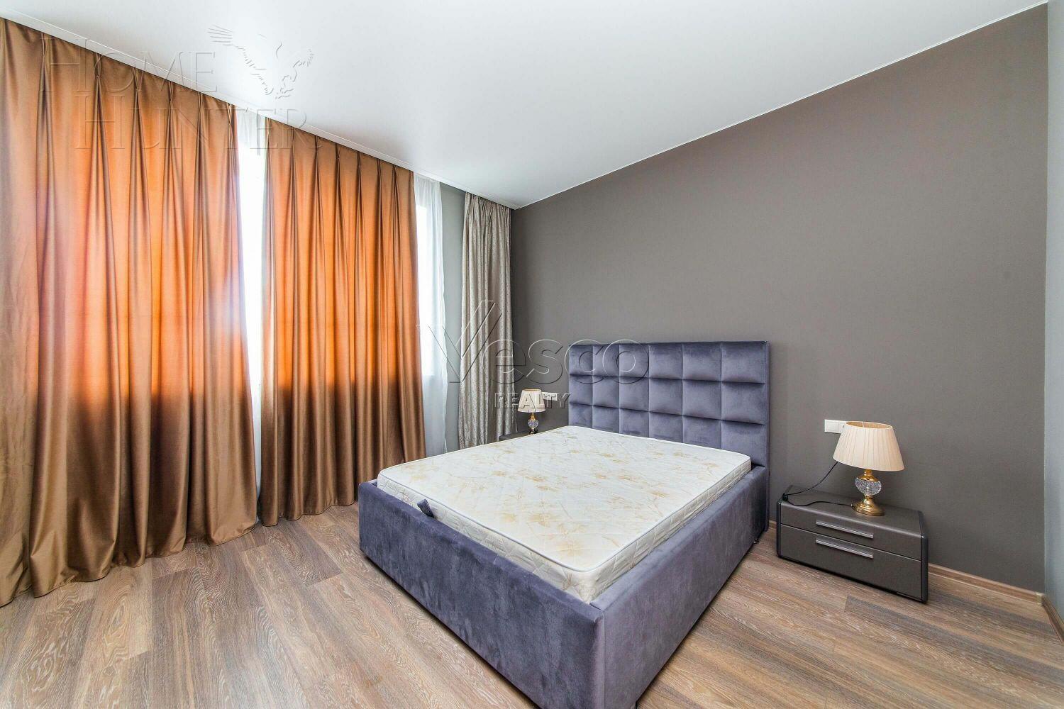 2-этажный таунхаус 600 м² с отделкой