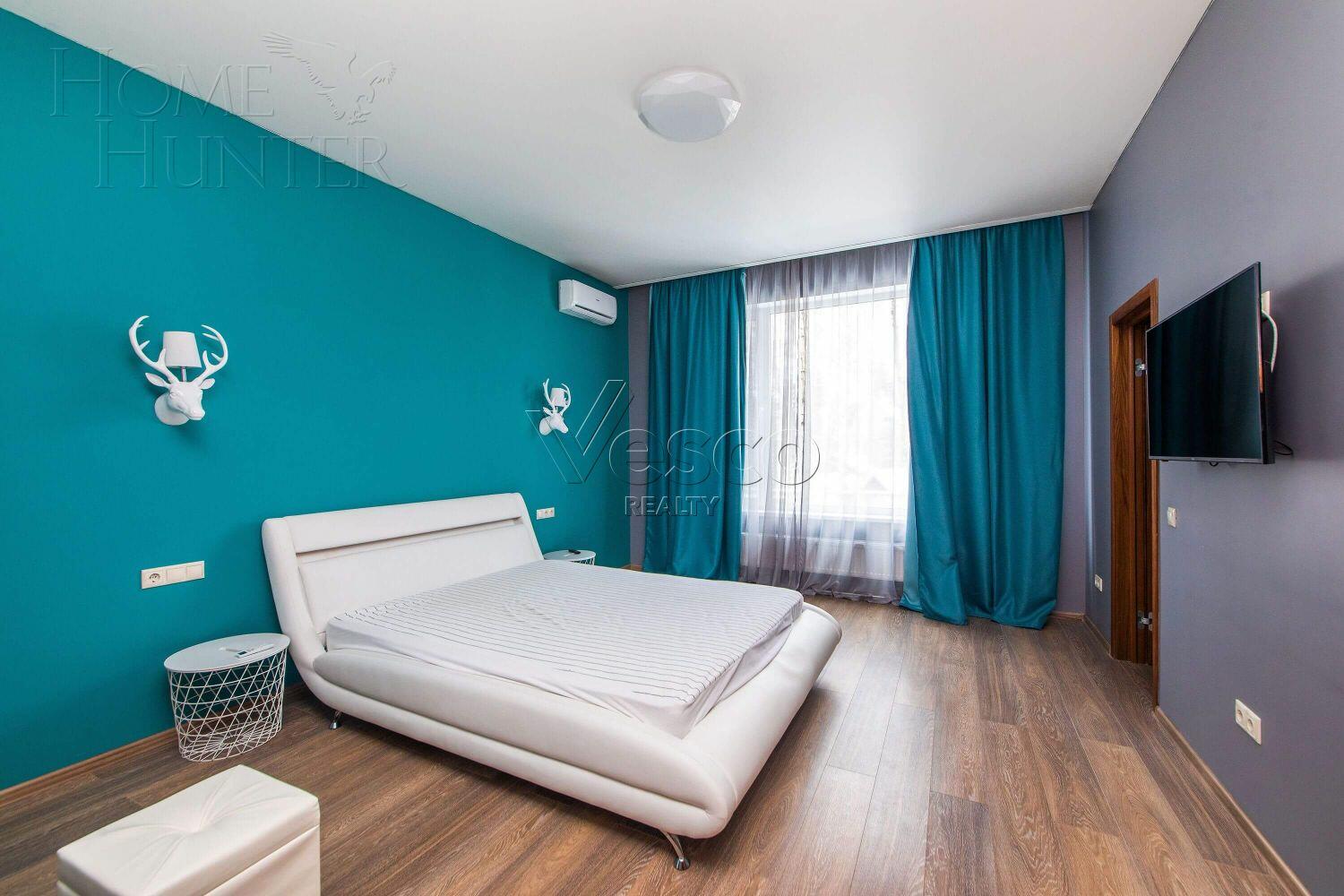 2-этажный таунхаус 600 м² с отделкой