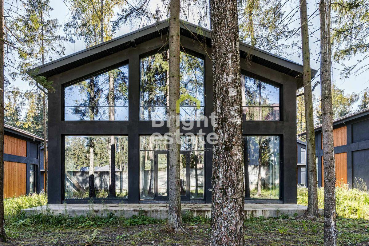 2-этажный коттедж 306 м² без отделки