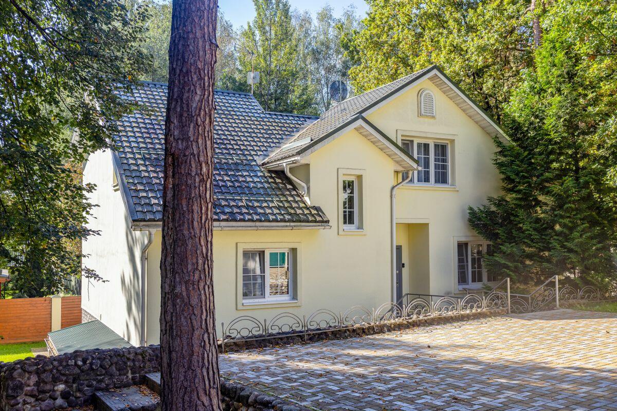 2-этажный коттедж 282.7 м² с отделкой