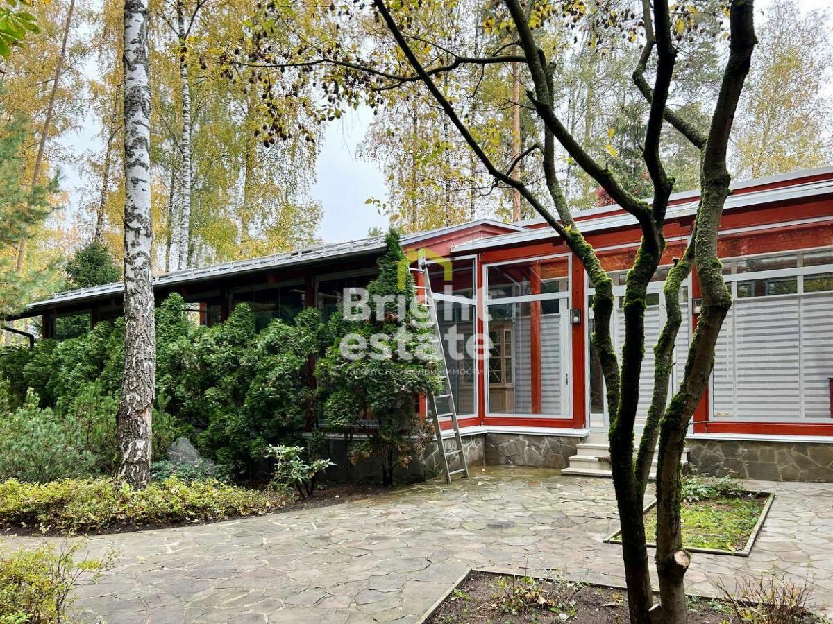 2-этажный коттедж 711 м² с отделкой