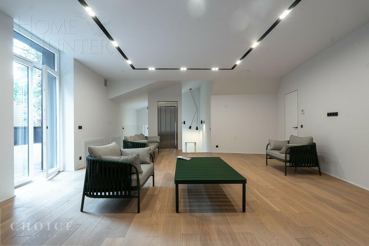 2-этажный коттедж 830 м² без отделки