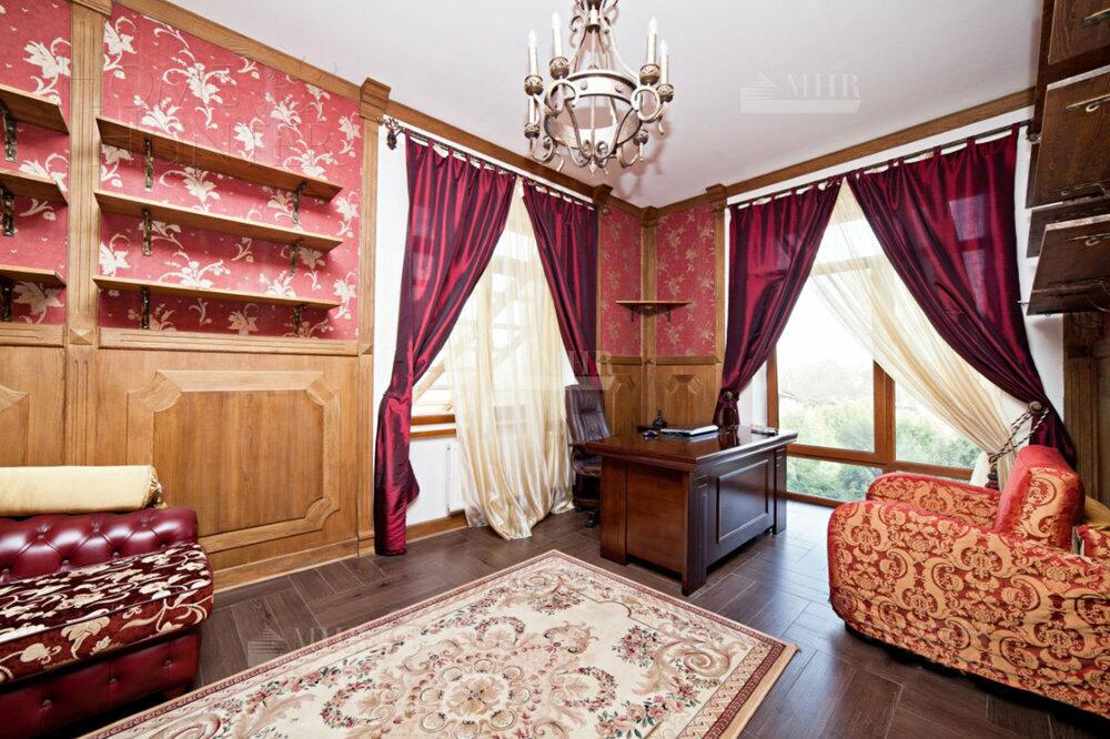 2-этажный коттедж 600 м² с отделкой