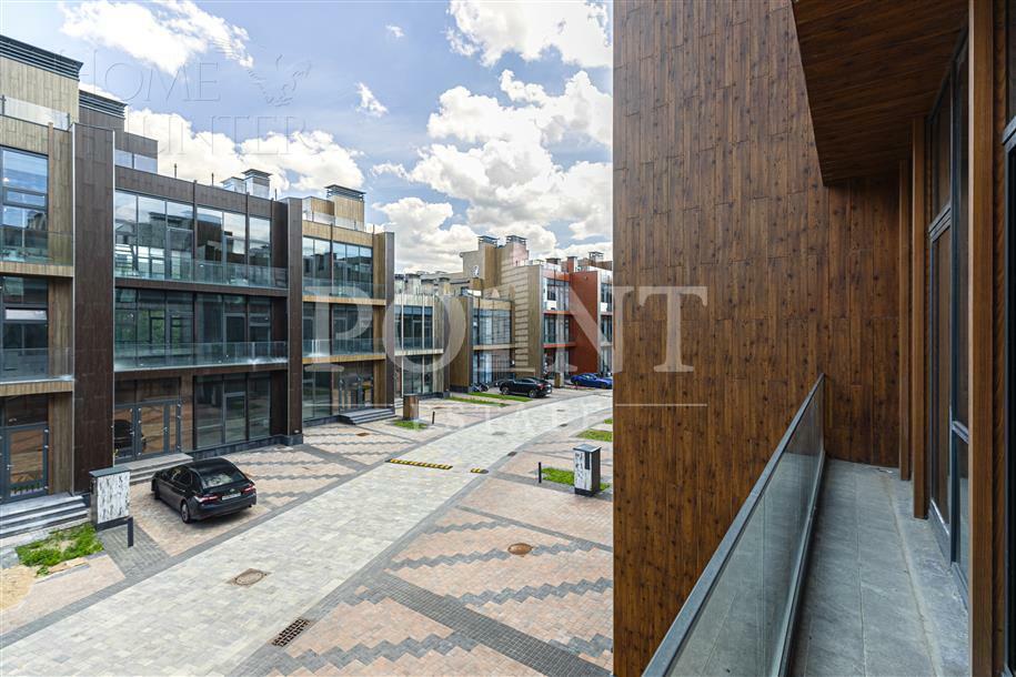 3-этажный таунхаус 238 м² без отделки