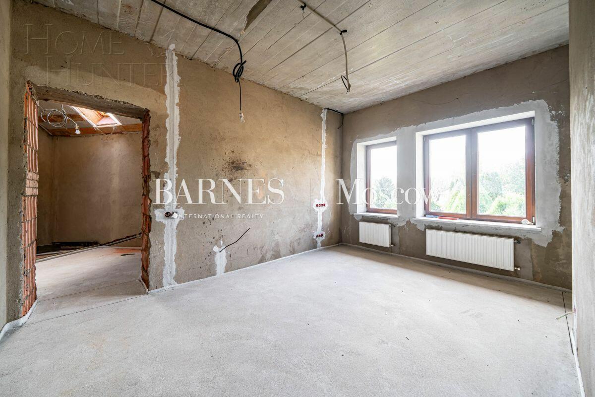 2-этажный коттедж 635.2 м² без отделки