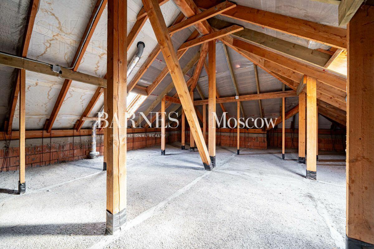 2-этажный коттедж 635.2 м² без отделки