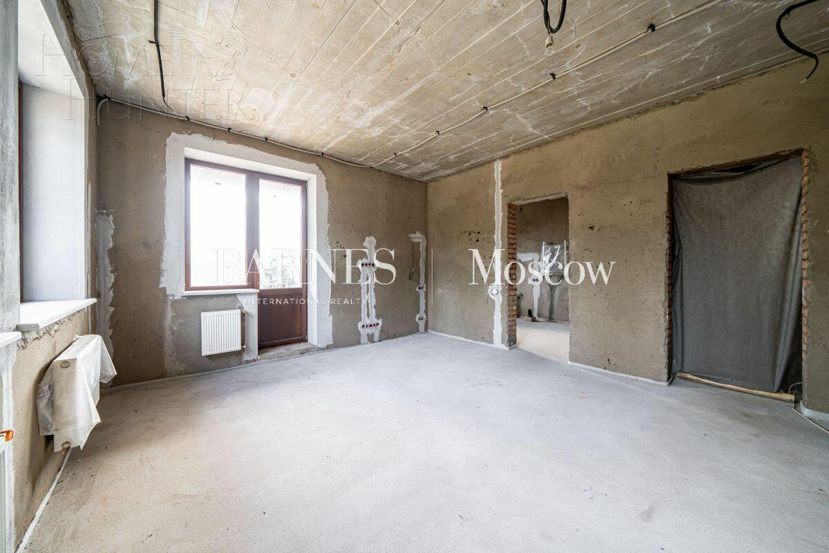 2-этажный коттедж 635.2 м² без отделки