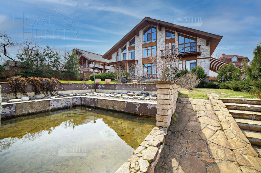 2-этажный коттедж 600 м² с отделкой