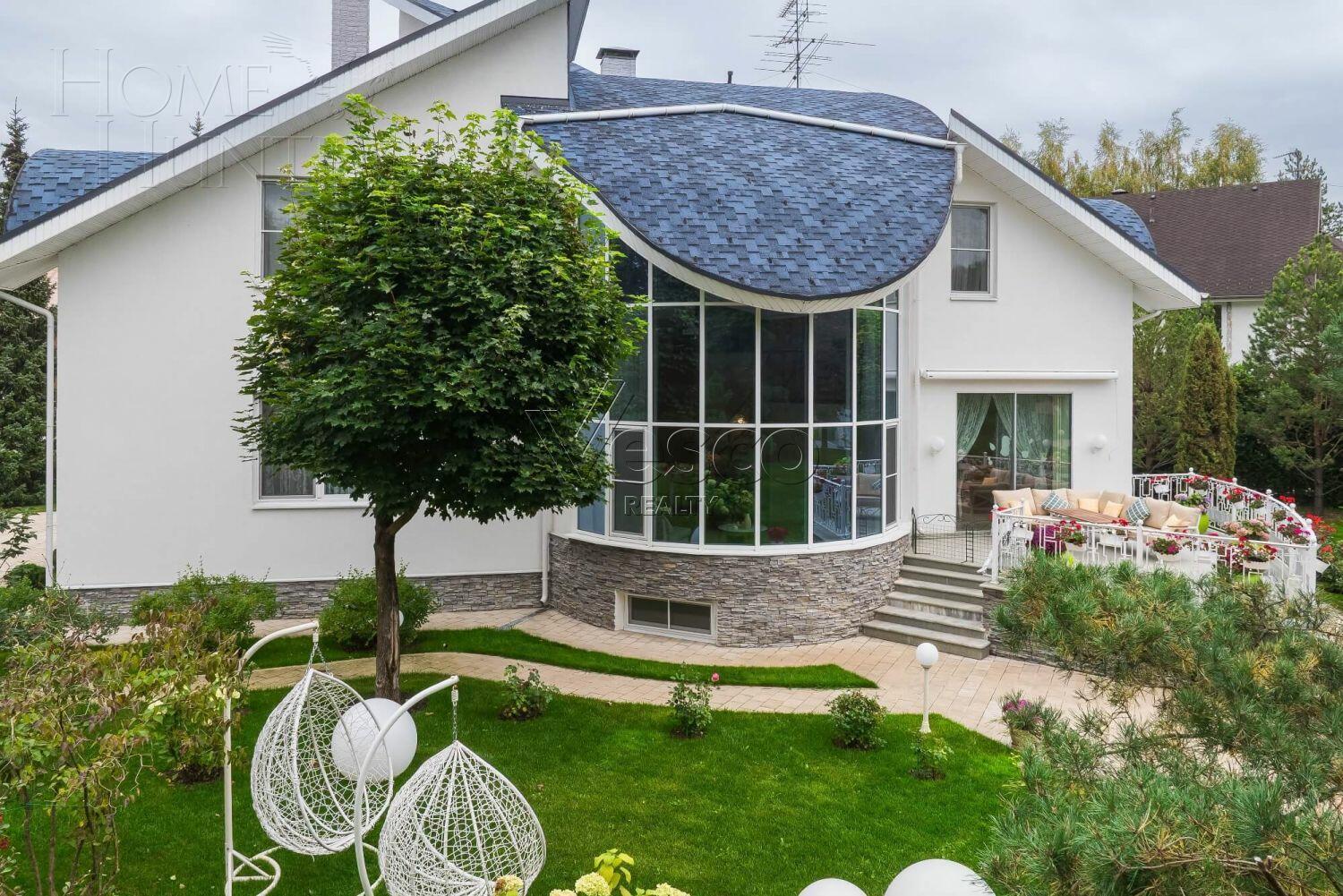 3-этажный коттедж 489 м² с отделкой