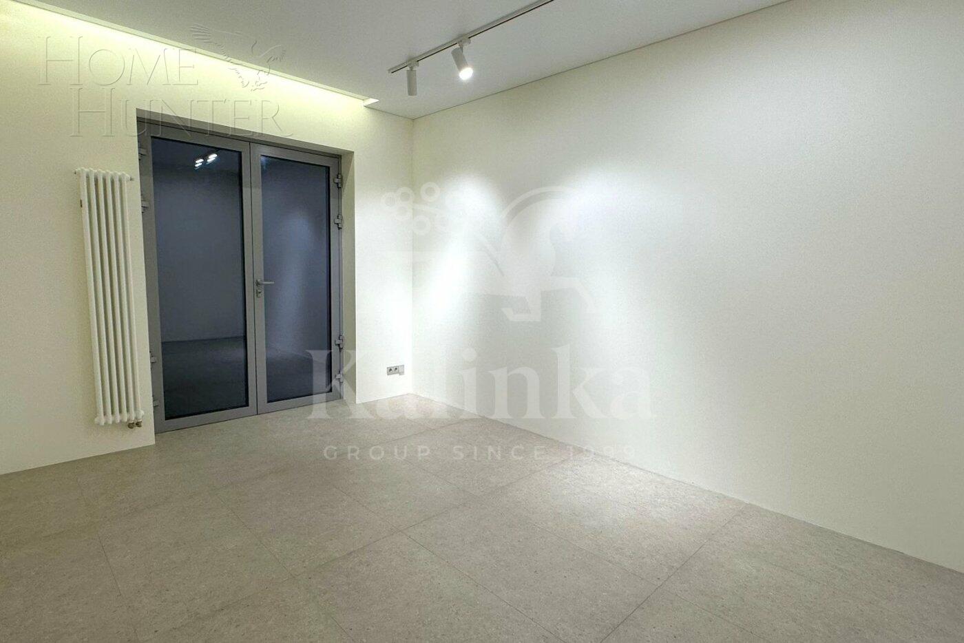 1-этажный коттедж 250 м² с отделкой