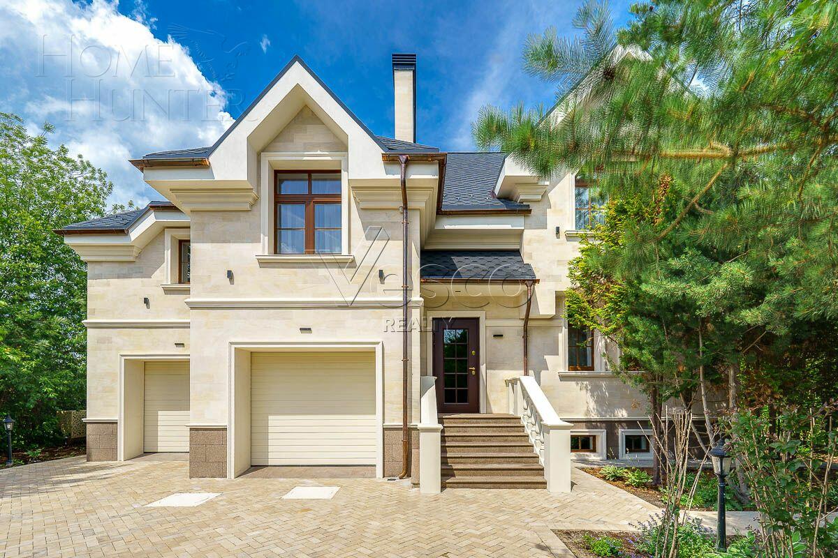 2-этажный коттедж 350 м² с отделкой