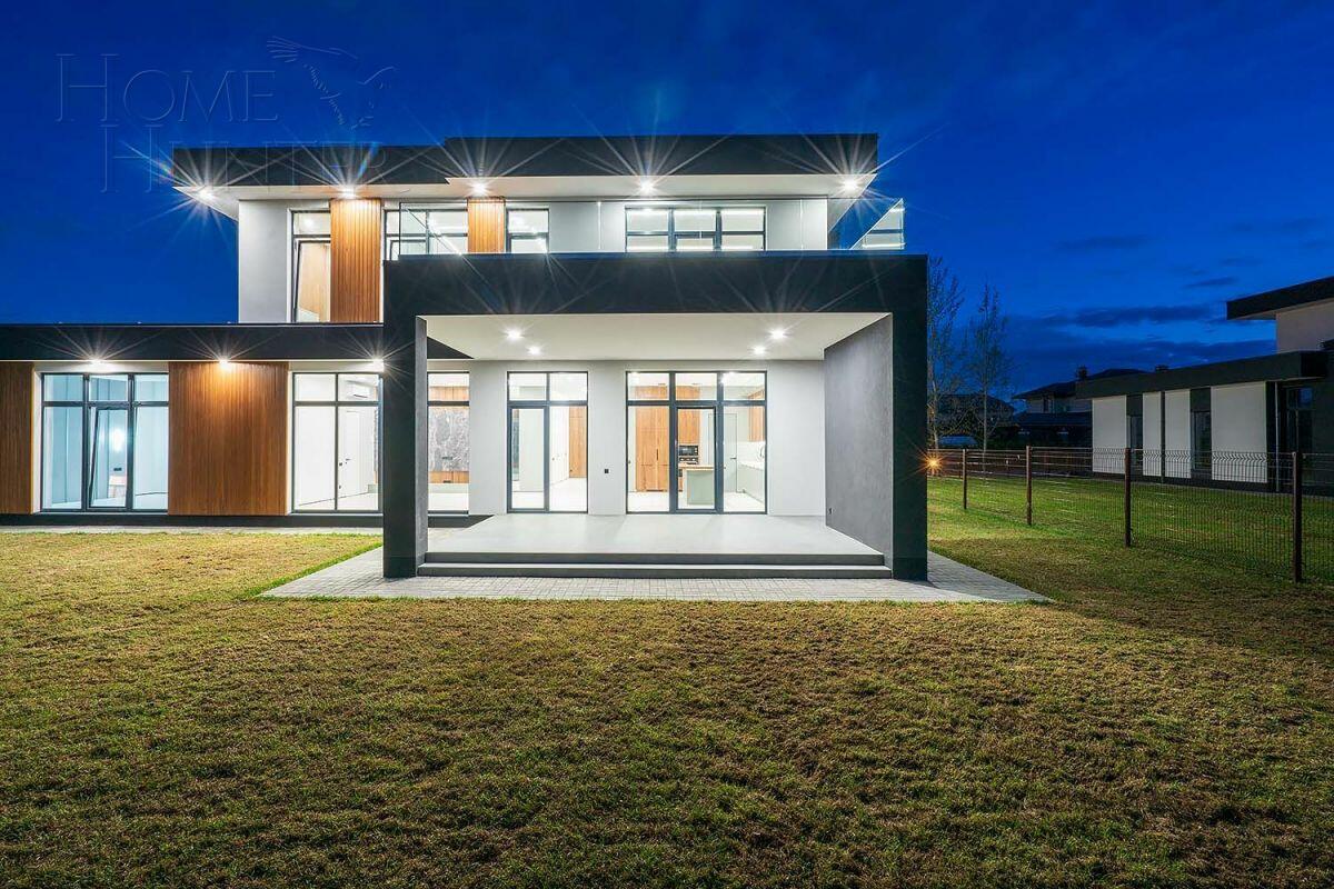 2-этажный коттедж 604 м² без отделки