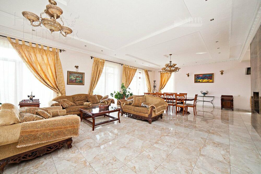 2-этажный коттедж 600 м² с отделкой