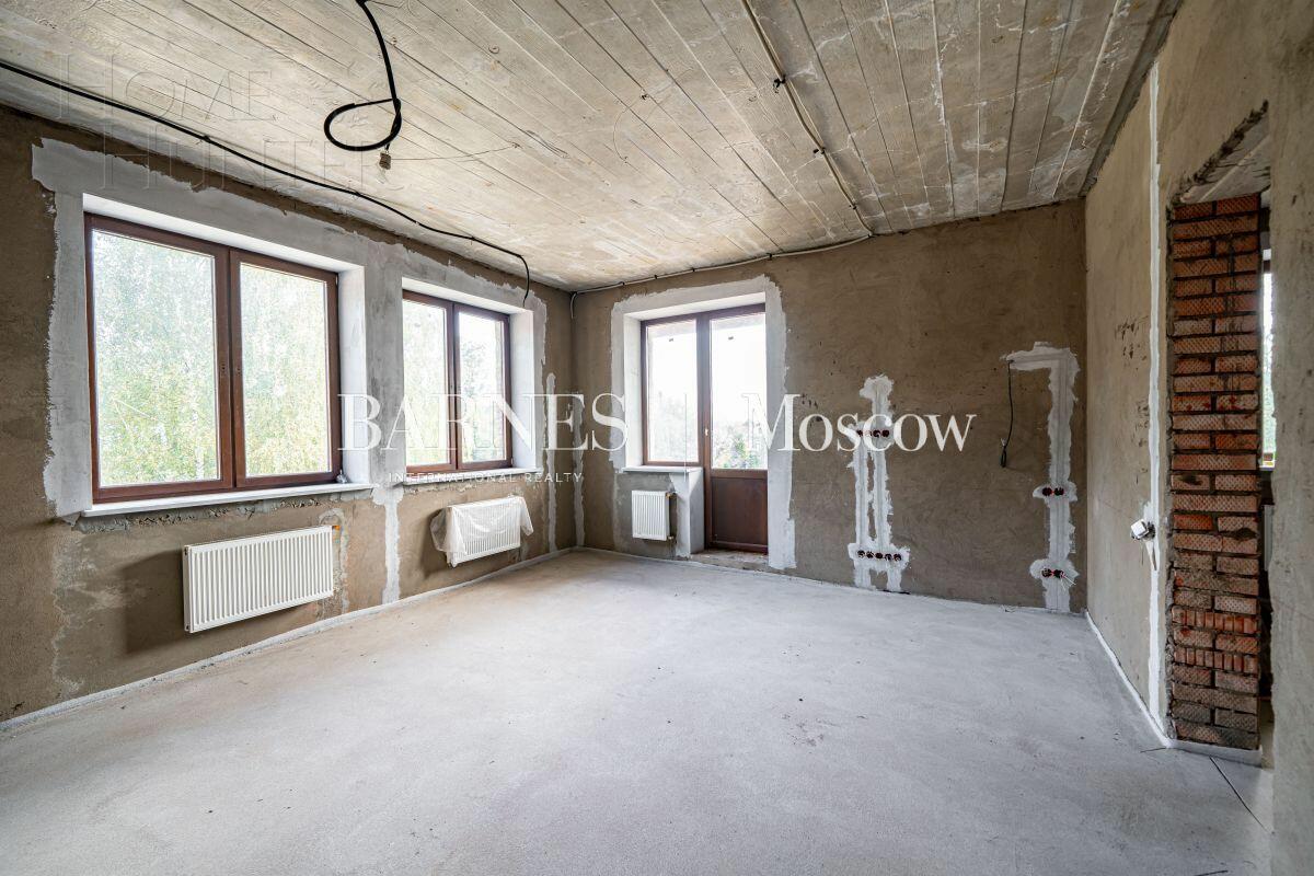 2-этажный коттедж 635.2 м² без отделки