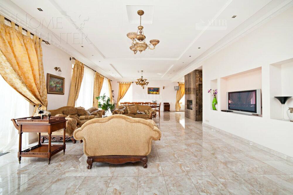 2-этажный коттедж 600 м² с отделкой