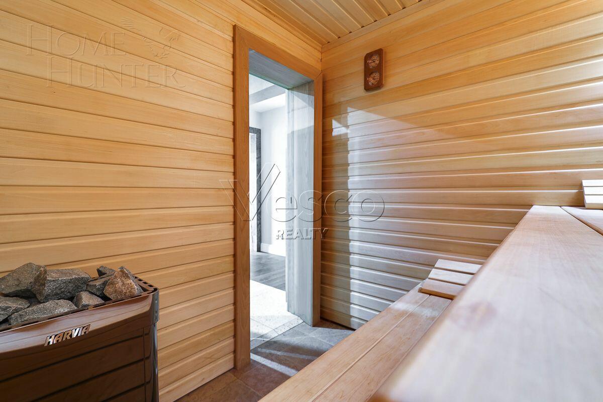 2-этажный коттедж 350 м² с отделкой