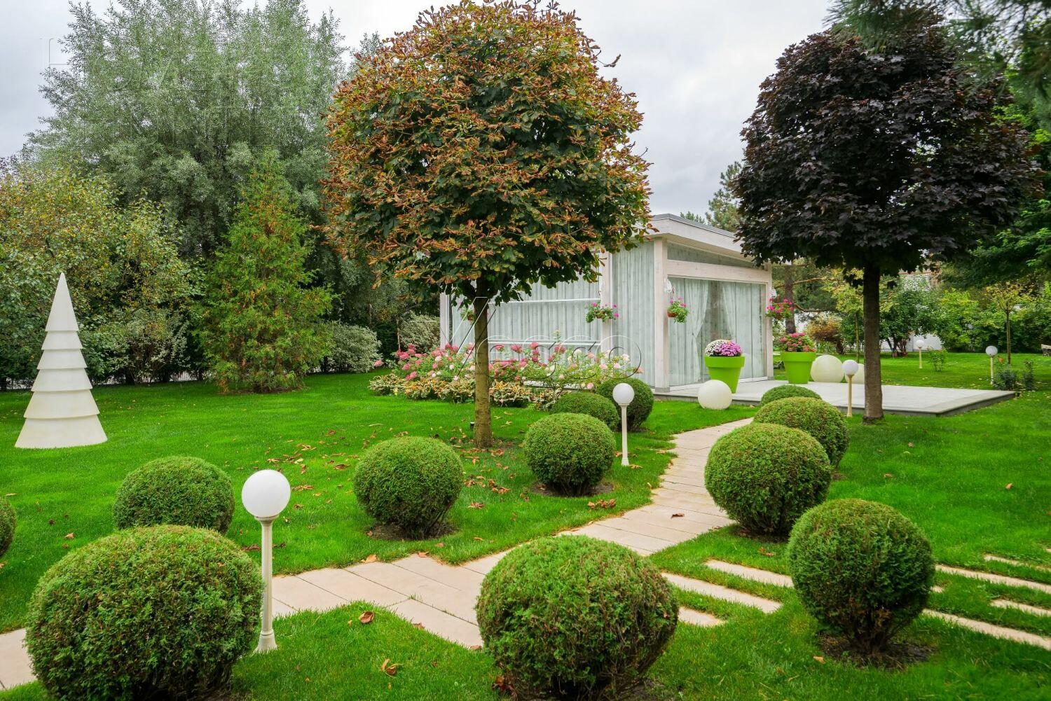 3-этажный коттедж 489 м² с отделкой