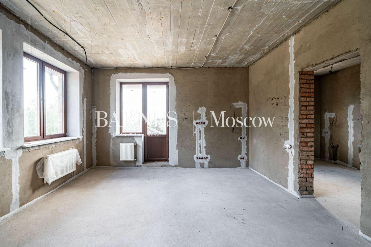 2-этажный коттедж 635.2 м² без отделки