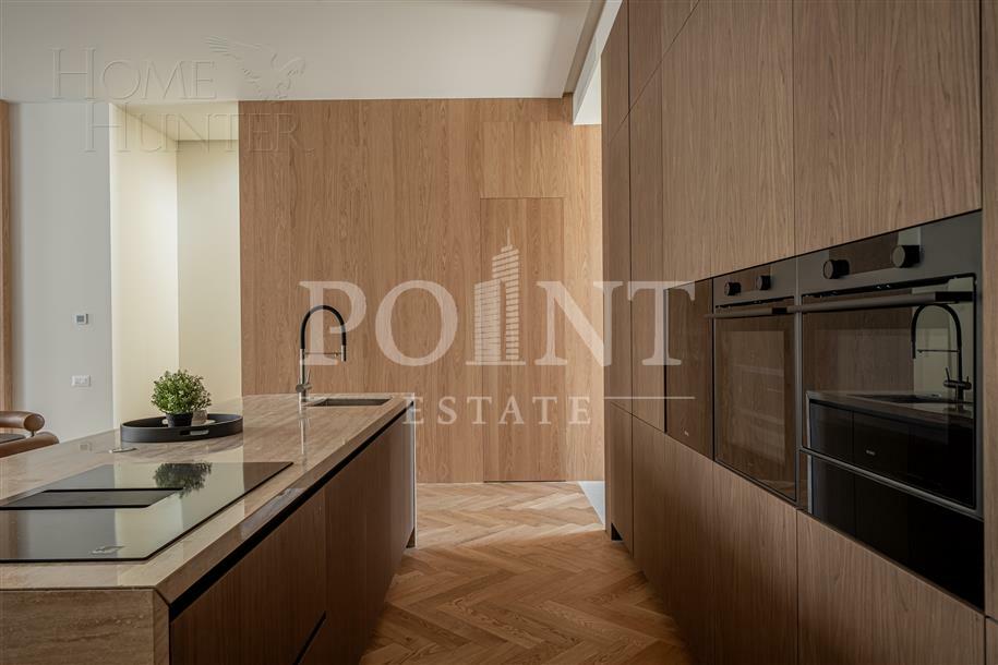 3-этажный таунхаус 277 м² с отделкой