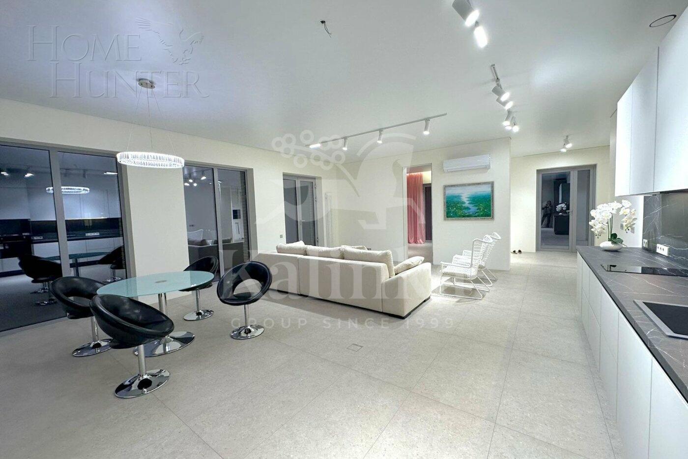 1-этажный коттедж 250 м² с отделкой