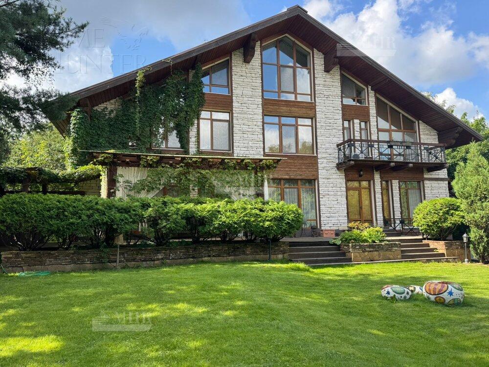 2-этажный коттедж 600 м² с отделкой