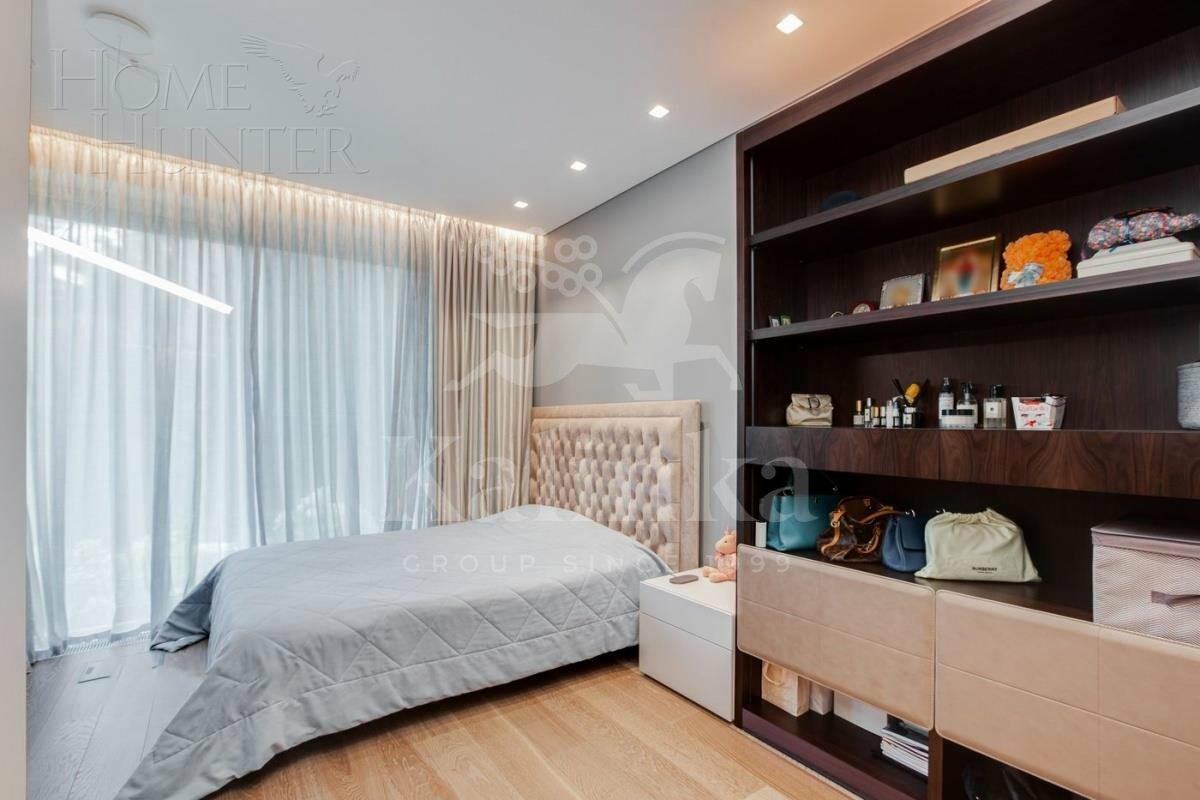 2-этажный коттедж 935 м² с отделкой