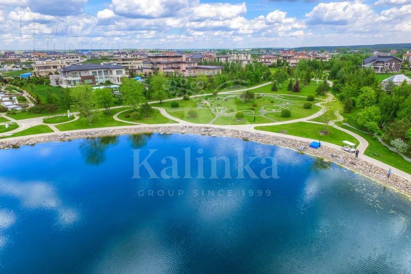 2-этажный коттедж 2 355 м² без отделки