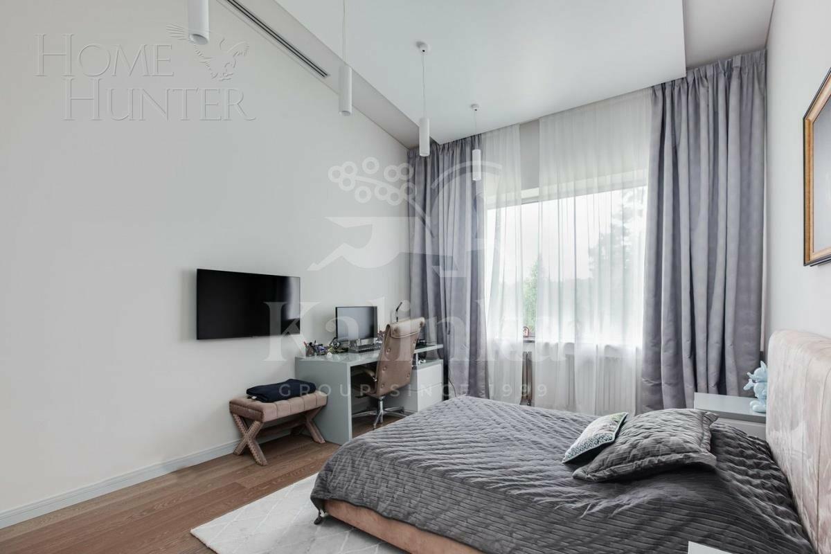 2-этажный коттедж 935 м² с отделкой