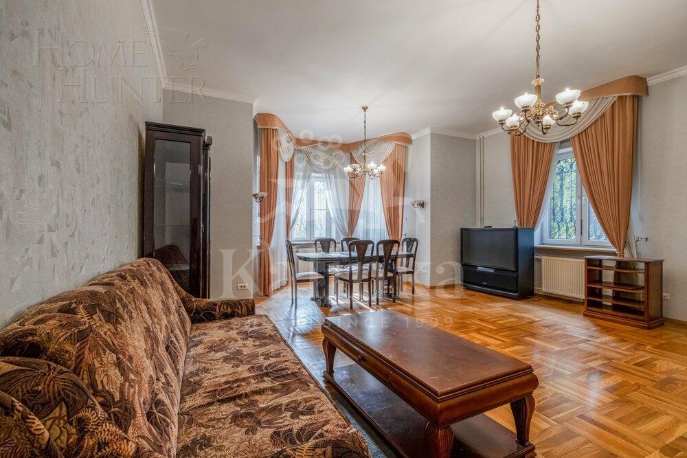 2-этажный коттедж 320 м² с отделкой