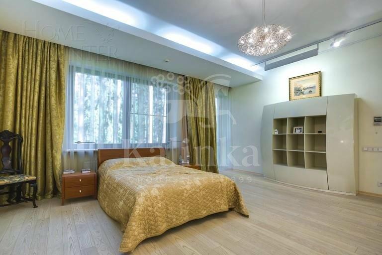 2-этажный коттедж 1 500 м² с отделкой