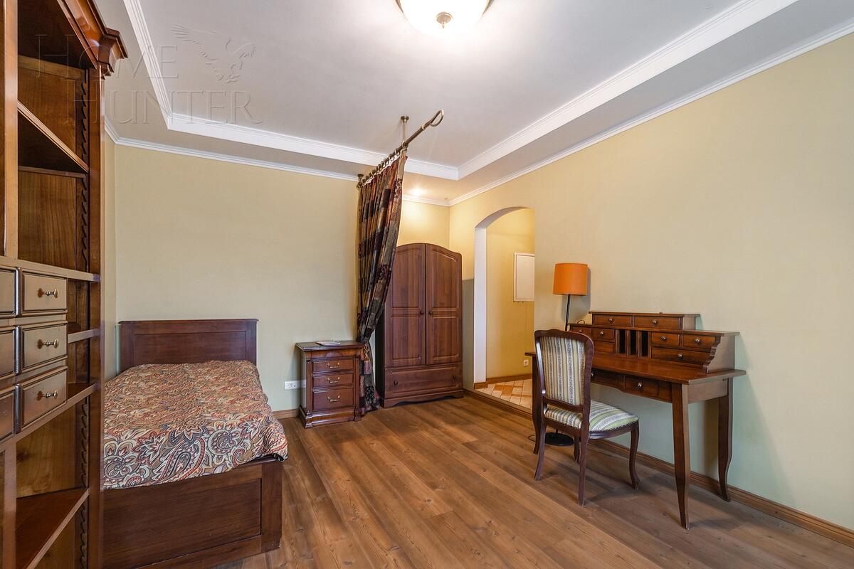 5-КОМН. КВАРТИРА С ОТДЕЛКОЙ 220 М² НА 13 ЭТАЖЕ