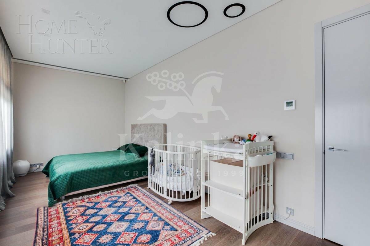 2-этажный коттедж 935 м² с отделкой