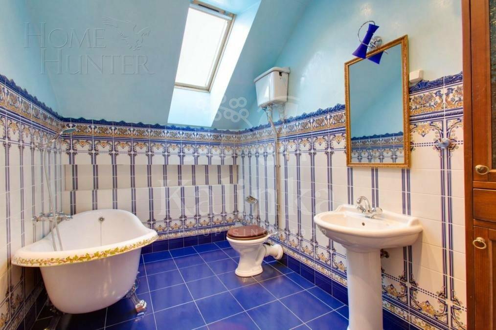 2-этажный коттедж 340 м² с отделкой