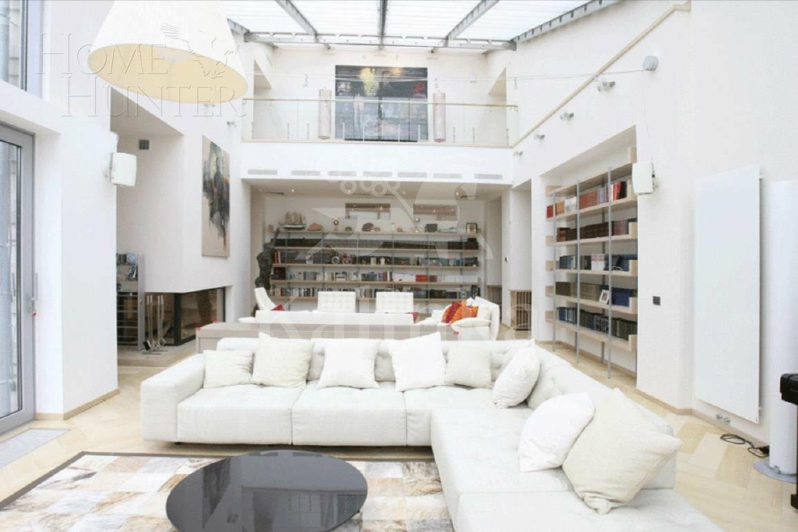 2-этажный коттедж 1 035 м² с отделкой