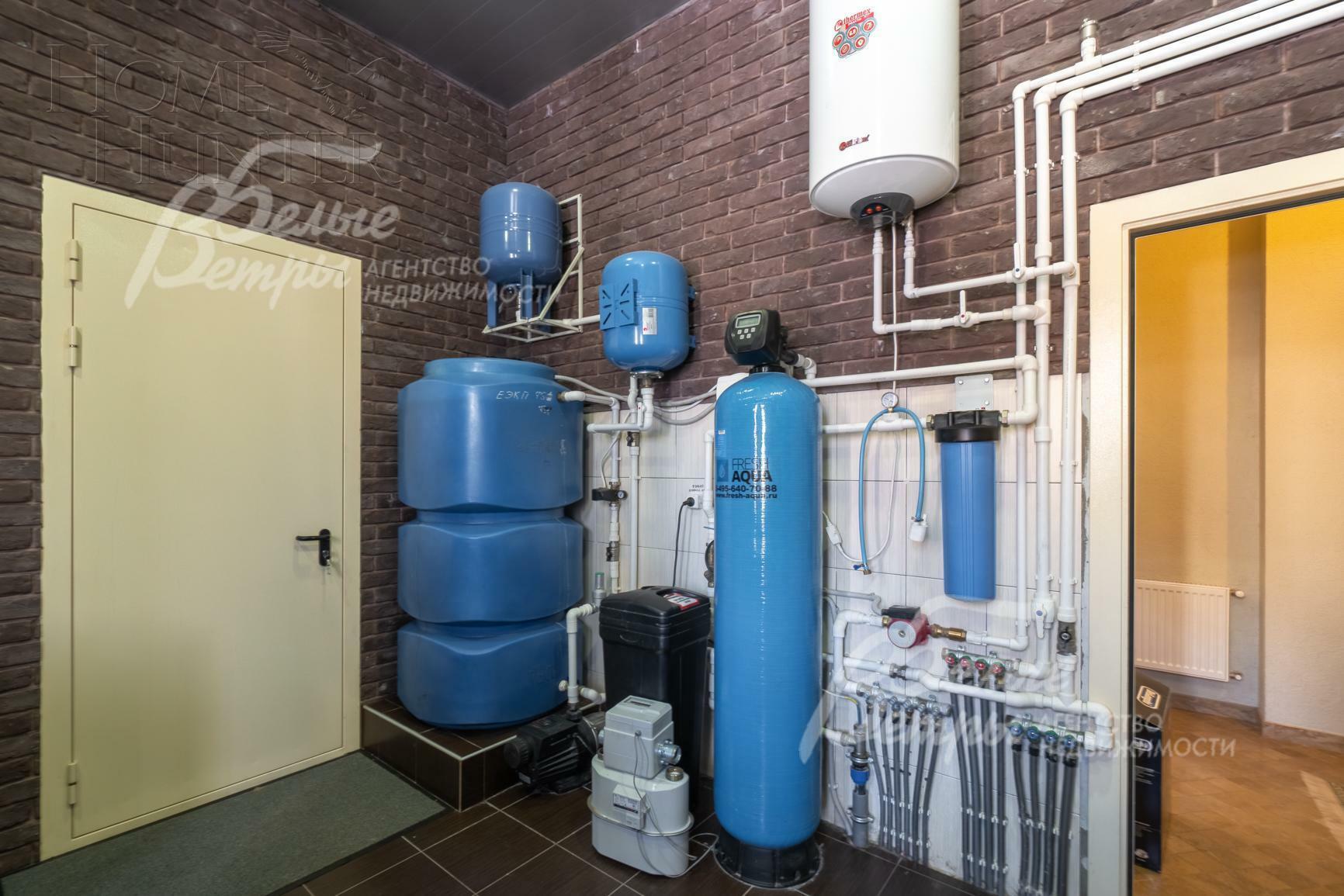 3-этажный коттедж 720 м² с отделкой
