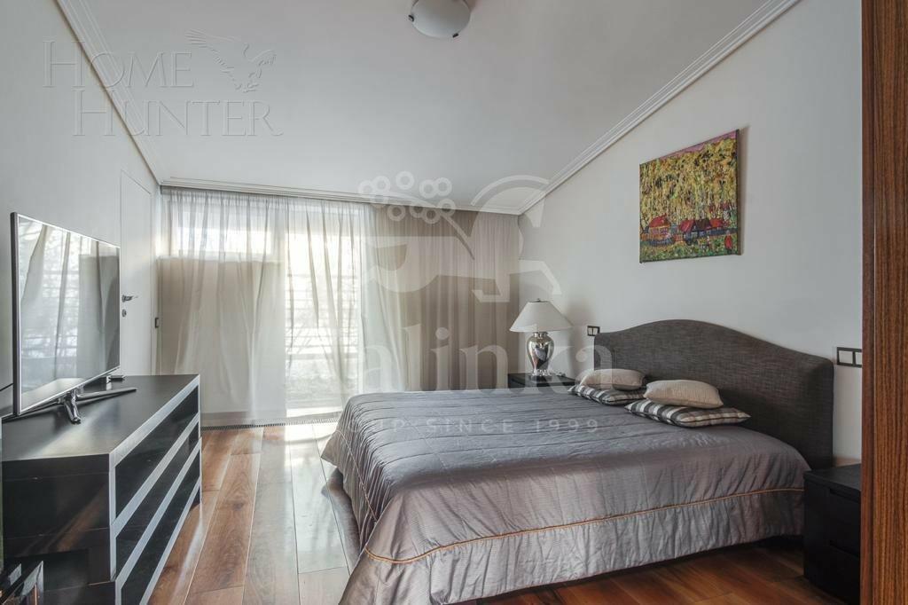 2-этажный коттедж 1 360 м² с отделкой