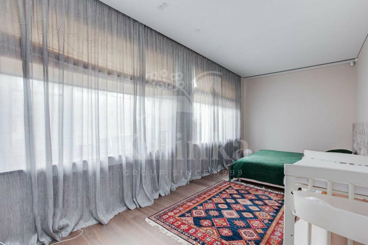 2-этажный коттедж 935 м² с отделкой